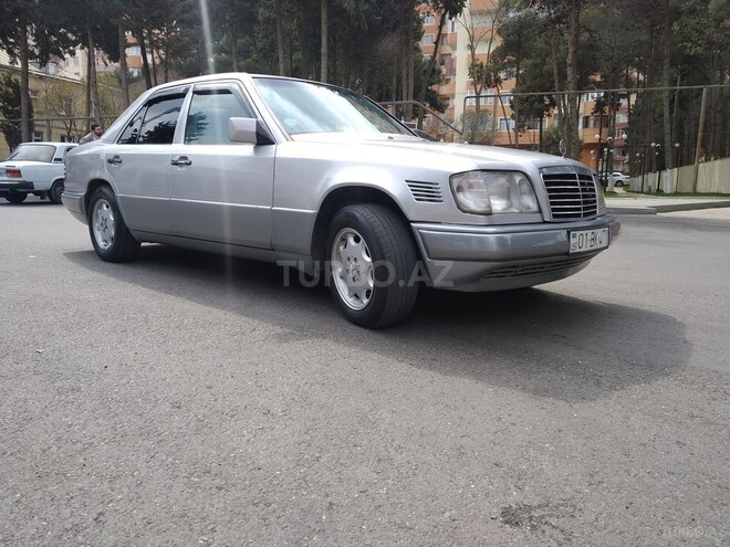Mercedes E 250 1994, 427,963 km - 2.5 l - Bakı