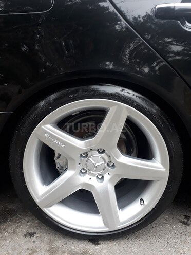 Mercedes E 320 2001, 295,632 km - 3.2 l - Xırdalan