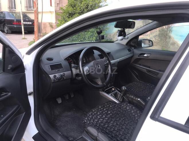 Opel Astra 2006, 253,000 km - 1.4 l - Bakı