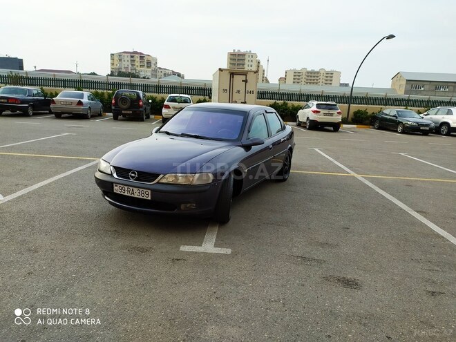 Opel Vectra 1997, 267,350 km - 2.0 l - Bakı