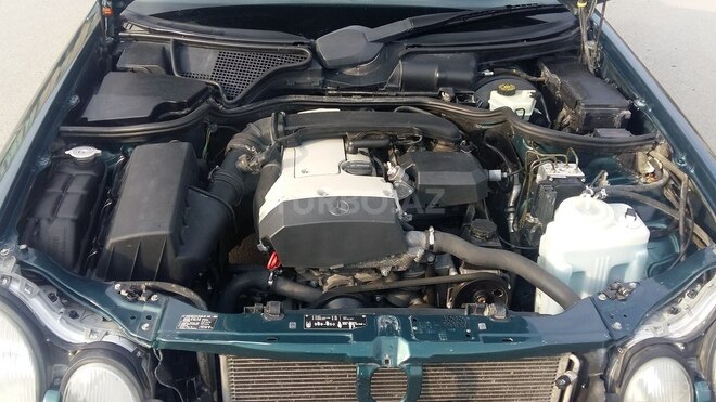 Mercedes E 200 1997, 410,000 km - 2.0 l - Sumqayıt
