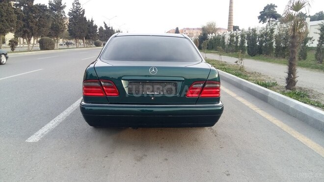 Mercedes E 200 1997, 410,000 km - 2.0 l - Sumqayıt