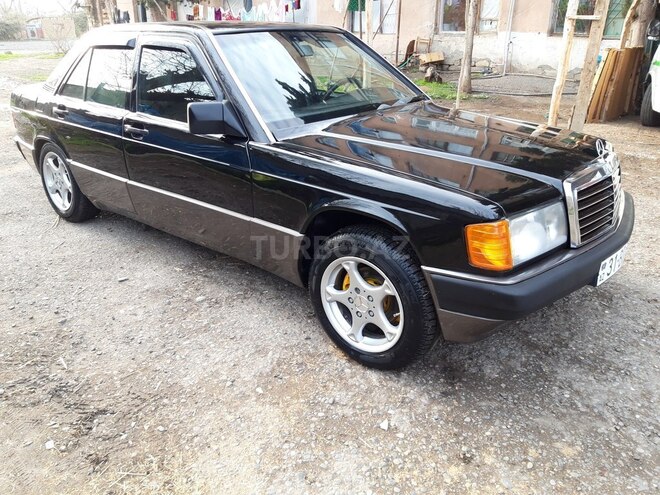 Mercedes 190 1991, 245,388 km - 2.0 л - Bərdə