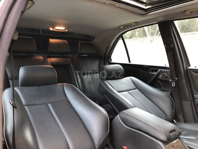 Mercedes E 270 2000, 294,000 km - 2.7 l - Bakı