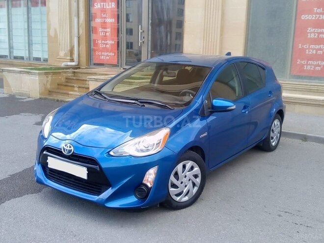Toyota Prius C 2015, 68,000 km - 1.5 l - Sumqayıt