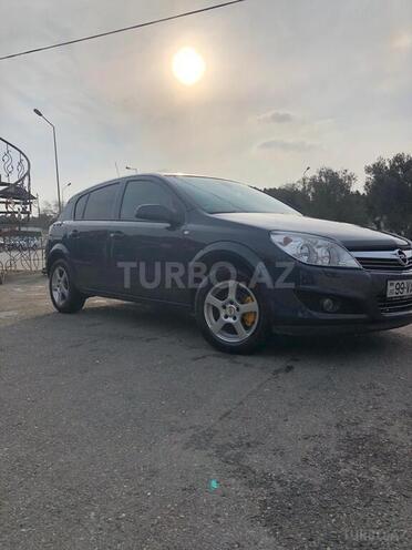 Opel Astra 2009, 198,000 km - 1.4 л - Bakı