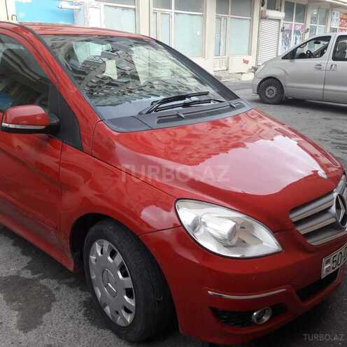 Mercedes B 180 2010, 95,000 km - 1.7 л - Bakı