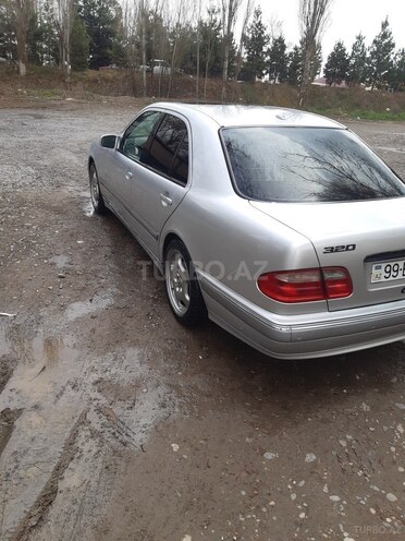 Mercedes E 320 1999, 409,501 km - 3.2 l - Bakı