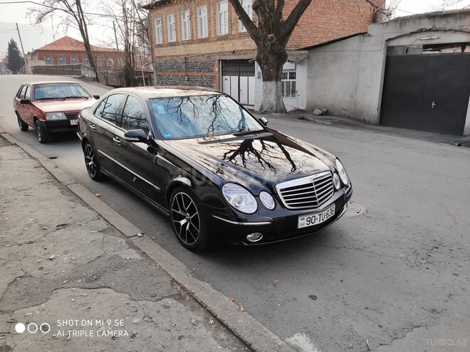 Mercedes E 320 2002, 318,000 km - 3.2 l - Balakən