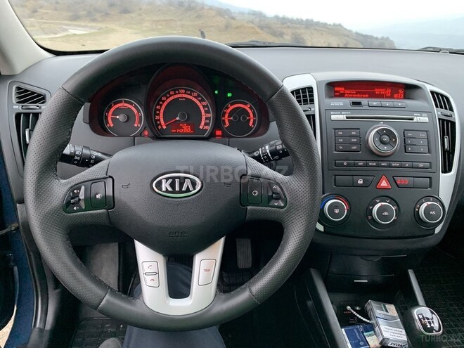Kia Ceed 2010, 142,000 km - 1.6 l - Bakı