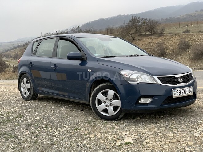 Kia Ceed 2010, 142,000 km - 1.6 l - Bakı
