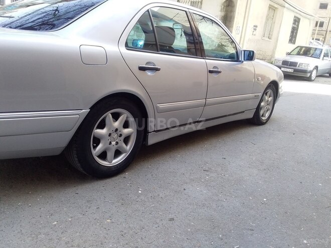 Mercedes E 230 1997, 320,541 km - 2.3 l - Bakı
