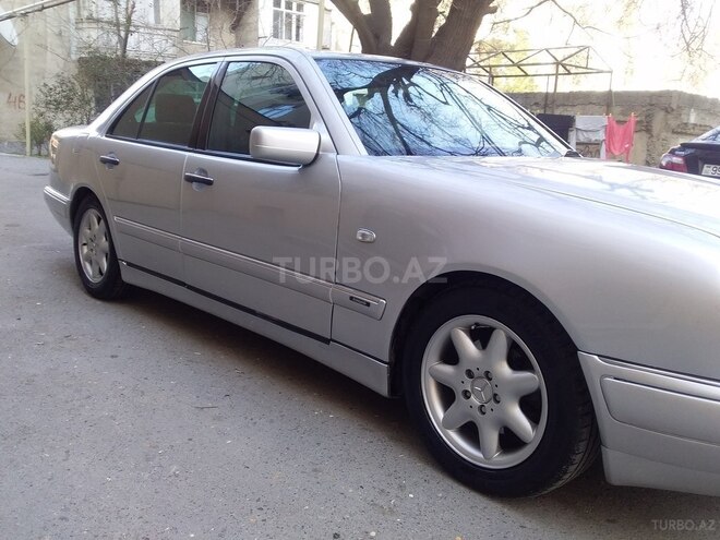 Mercedes E 230 1997, 320,541 km - 2.3 l - Bakı