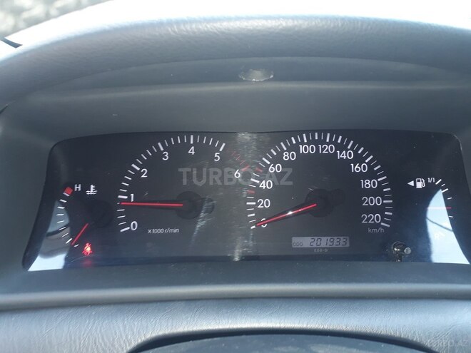 Toyota Corolla 2005, 200,000 km - 1.4 l - Bakı