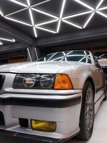 BMW 320 1998, 215,000 km - 2.0 l - Bakı