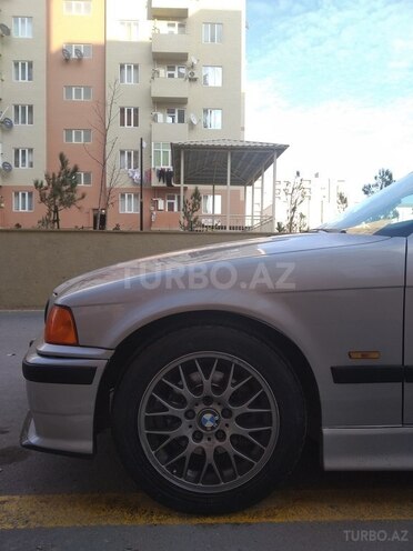 BMW 320 1998, 215,000 km - 2.0 l - Bakı