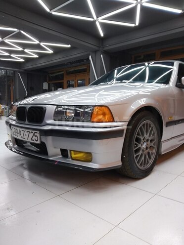 BMW 320 1998, 215,000 km - 2.0 l - Bakı