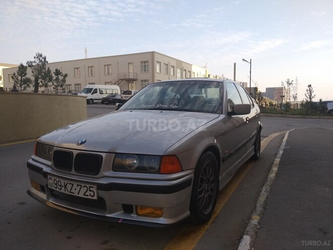 BMW 320 1998, 215,000 km - 2.0 l - Bakı