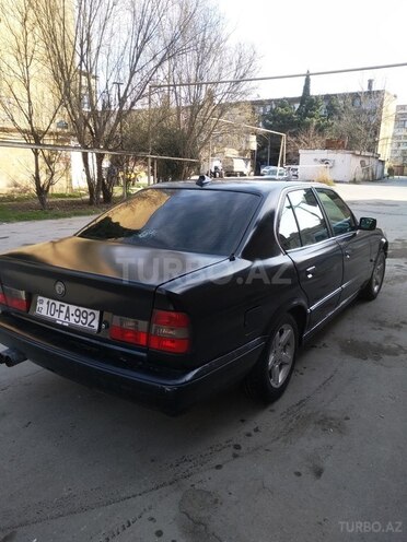 BMW 520 1992, 257,000 km - 2.0 l - Bakı