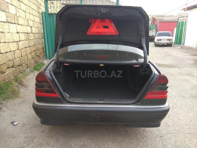 Mercedes C 240 2000, 346,000 km - 2.4 l - Bakı