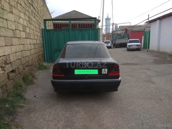 Mercedes C 240 2000, 346,000 km - 2.4 l - Bakı