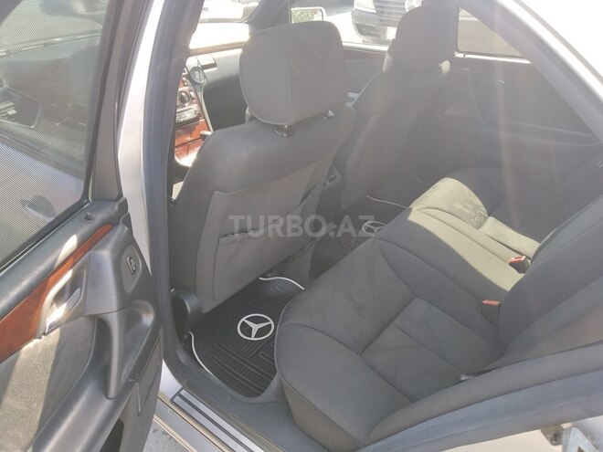 Mercedes E 240 1998, 354,000 km - 0.2 l - Mingəçevir