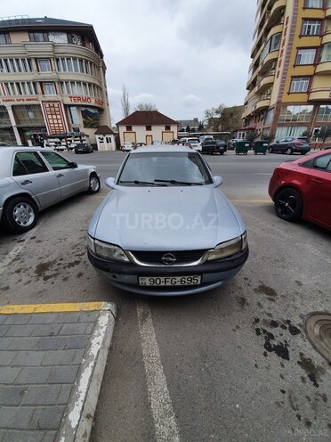 Opel Vectra 1998, 490,000 km - 1.8 l - Bakı