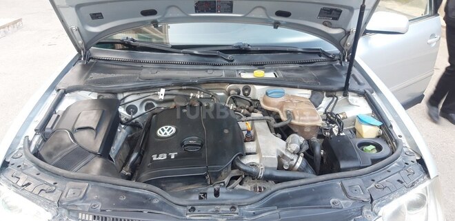 Volkswagen Passat 2003, 275,000 km - 1.8 l - Gəncə