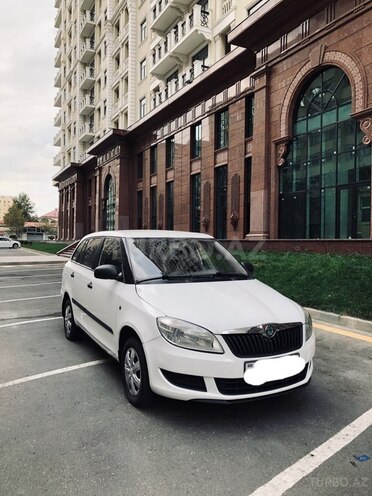 Skoda Fabia 2013, 122,000 km - 1.2 l - Bakı