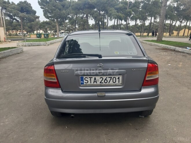 Opel Astra 2005, 158,000 km - 1.4 l - Bakı