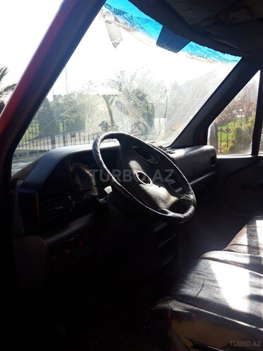 Mercedes Sprinter 412 1998, 314,000 km - 2.9 l - Bərdə
