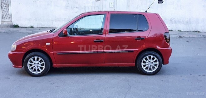 Volkswagen Polo 1998, 256,000 km - 1.6 l - Bakı
