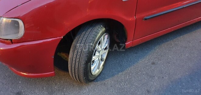 Volkswagen Polo 1998, 256,000 km - 1.6 l - Bakı