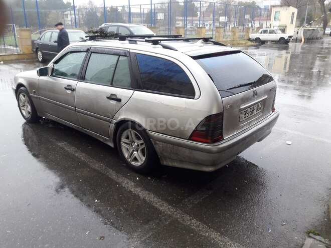 Mercedes C 220 2000, 648,928 km - 2.2 l - Bakı
