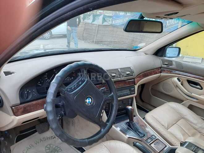 BMW 528 1995, 255,000 km - 2.8 l - Bakı