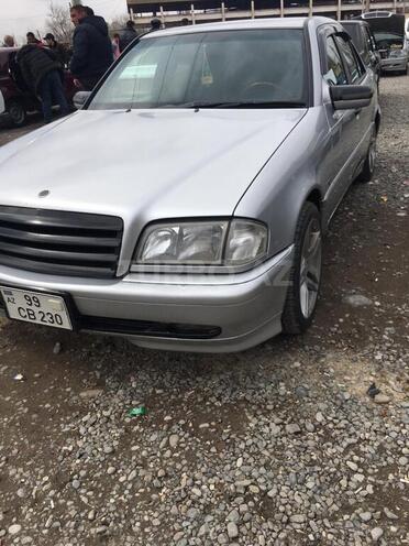 Mercedes C 230 1999, 398,000 km - 2.3 л - Bakı