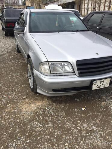 Mercedes C 230 1999, 398,000 km - 2.3 л - Bakı