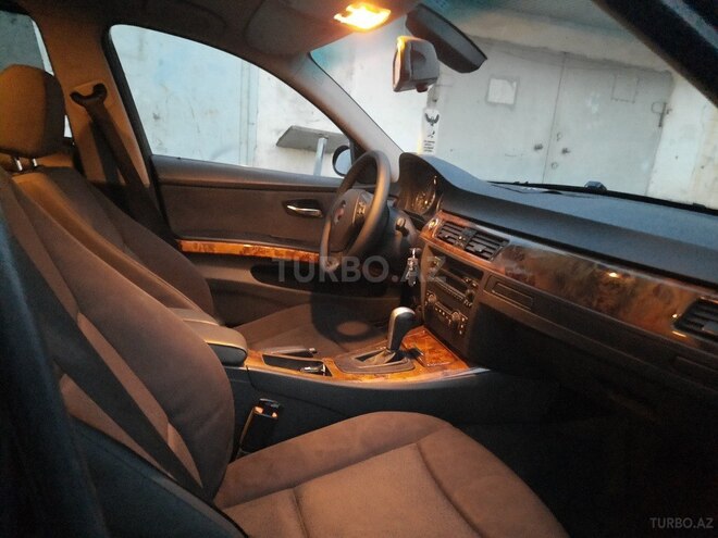 BMW 323 2006, 200,000 km - 2.5 l - Bakı