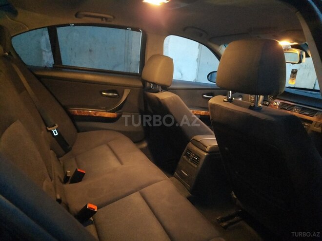 BMW 323 2006, 200,000 km - 2.5 l - Bakı