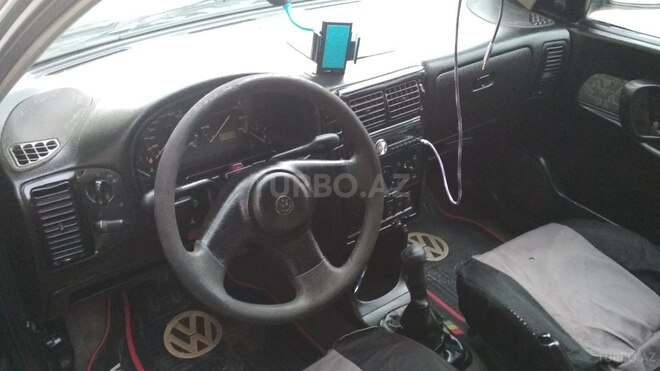 Volkswagen Polo 1995, 185,000 km - 1.6 l - Bakı