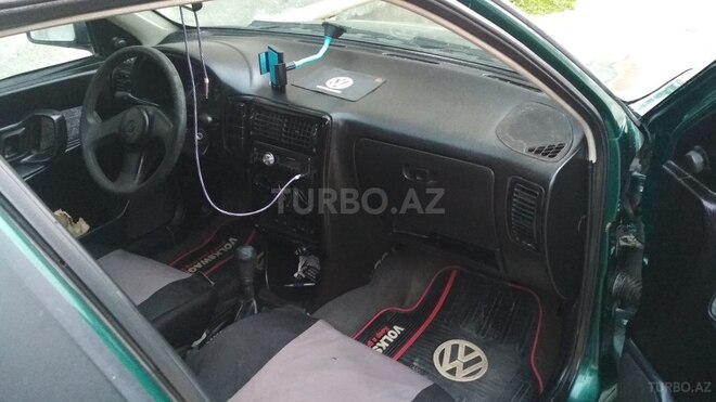 Volkswagen Polo 1995, 185,000 km - 1.6 l - Bakı