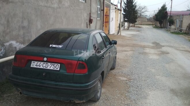 Volkswagen Polo 1995, 185,000 km - 1.6 l - Bakı