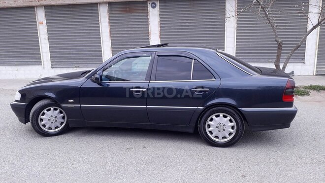 Mercedes C 200 1998, 305,142 km - 2.0 л - Sumqayıt