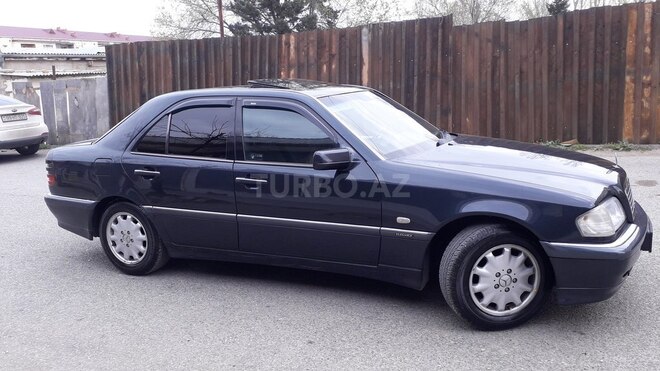 Mercedes C 200 1998, 305,142 km - 2.0 л - Sumqayıt