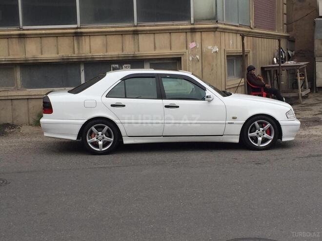 Mercedes C 240 1999, 420,000 km - 2.4 l - Bakı