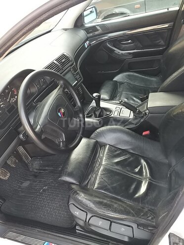 BMW 520 1999, 29,000 km - 0.2 l - Mingəçevir