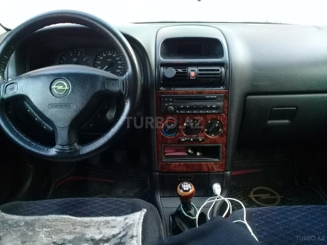 Opel Astra 1998, 330,000 km - 1.6 л - Bakı