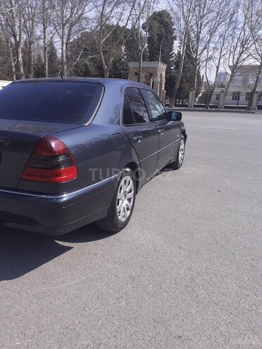 Mercedes C 240 1997, 290,525 km - 2.4 l - Mingəçevir