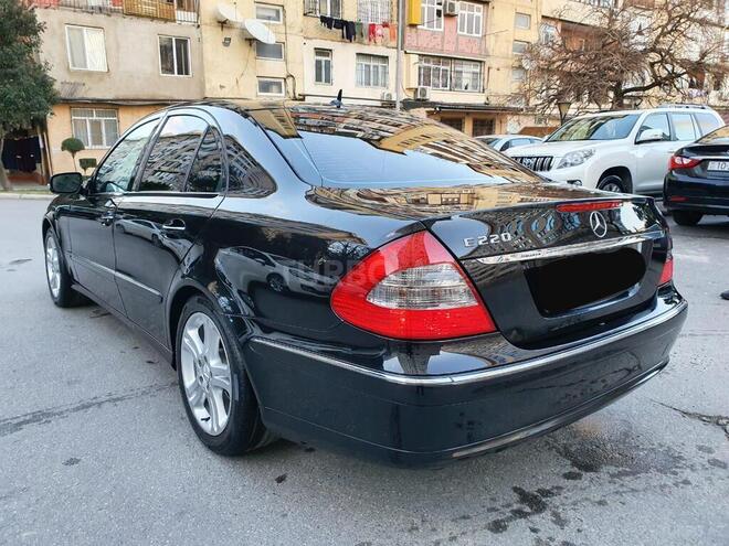 Mercedes E 220 2006, 208,000 km - 2.2 л - Bakı