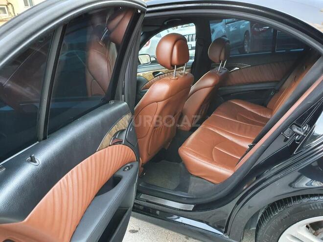 Mercedes E 220 2006, 208,000 km - 2.2 л - Bakı